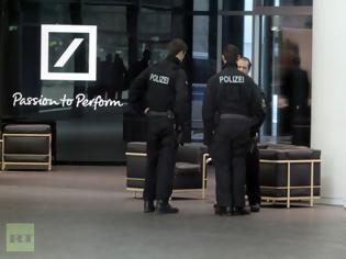 Φωτογραφία για Κατηγορείται η μεγαλύτερη Γερμανική τράπεζα, Deutsche Bank, για γιγαντιαία τραπεζική απάτη ύψους 12 δις - Θα ''κουρέψουν'' τις γερμανικές καταθέσεις;