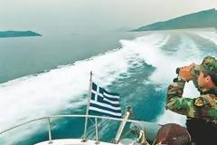 Ντουφεκιές στον αέρα ...Με ΄΄Ιθαγένεια΄΄ και όχι με το Γένος η εισαγωγή στις Στρατιωτικές Σχολές