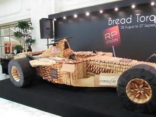 Φωτογραφία για Formula 1 φτιαγμένη εξ’ολοκλήρου από ψωμί!