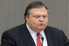 Βενιζέλος σε Κωνσταντοπούλου: Είσαι χυδαίο υποκείμενο, ντροπή του Kοινοβουλίου και εκπρόσωπος των φοροφυγάδων