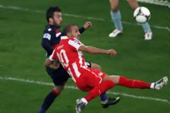 ΓΙΑ... ΠΛΑΣΤΑ ΕΙΣΙΤΗΡΙΑ ΤΟΥ ΑΓΩΝΑ ΜΕ ΤΟΝ ΟΛΥΜΠΙΑΚΟ ΚΑΙ ΑΥΤΟΦΩΡΟ ΠΡΟΕΙΔΟΠΟΙΕΙ Ο ΠΛΑΤΑΝΙΑΣ