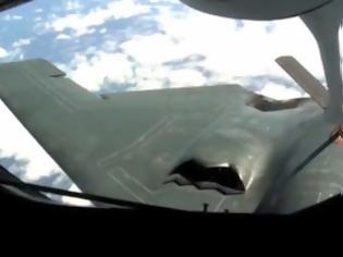 Φωτογραφία για Εναέριος ανεφοδιασμός Β-2 στον Ειρηνικό - Εντυπωσιακό βίντεο