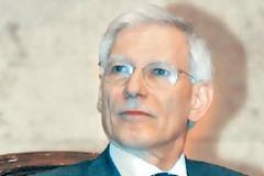 Ιταλία: «Είμαστε άχρηστοι» παραδέχθηκε ένας «σοφός»