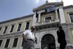 Στον αέρα το deal Εθνικής – Eurobank λόγω τρόικας...!!!