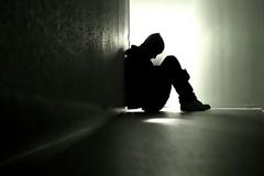 Τι διαφορά έχει η κατάθλιψη από τη μανιοκατάθλιψη;