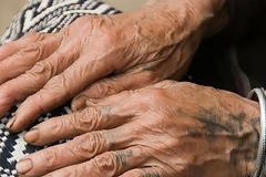Πρέβεζα: Λήστεψαν ηλικιωμένη