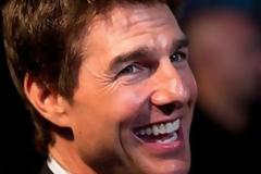 Ο Tom Cruise οπωσδήποτε πιστεύει στους εξωγήινους