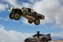 Gymkhana στην έρημο Mojave [Video]