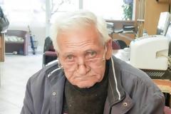 Aγρίνιο: Πουλάει το τρακτέρ του για φάρμακα και νερό