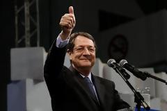 Αναστασιάδης: Θα αντέξουμε και δεν θα γονατίσουμε
