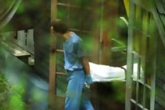 ΦΩΤΟ - Η σορός του Κομπέιν στη δημοσιότητα