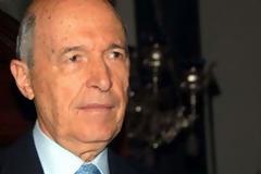 Aποκάλυψη βόμβα: Ο Σημίτης «πάγωσε» την έρευνα για τα πετρέλαια σε Ιόνιο και Κρήτη!