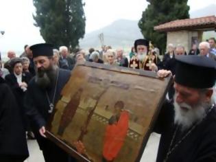 Φωτογραφία για Συγκίνηση στην υποδοχή θαυματουργής εικόνας στη Καλαμπάκα