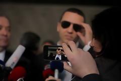 Το (αναμενόμενο) δώρο του Κασιδιάρη στον Βενιζέλο