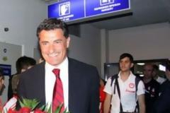 ΕΜΕΙΝΑΝ... ΧΑΝΙΑ ΟΙ ΑΠΟΣΚΕΥΕΣ ΤΩΝ ΕΡΥΘΡΟΛΕΥΚΩΝ!