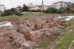 Ο αρχαιολογικός χώρος του λεγόμενου «Ρωμαϊκού Βαλανείου» στη Ραφήνα