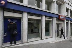 Από το -30% στο +12% η Eurobank
