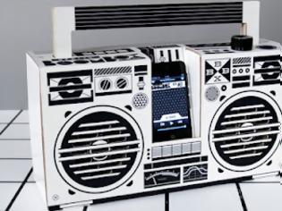 Φωτογραφία για Berlin Boombox: ηχητικό σύστημα από χαρτόνι