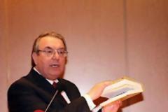 Εξώδικο στον Μπαμπινιώτη