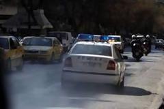 Ανταλλαγή πυροβολισμών μέρα μεσημέρι στη Γλυφάδα