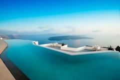 Απίστευτες πισίνες που θα σας κάνουν να θέλετε να βουτήξετε! [φωτο]