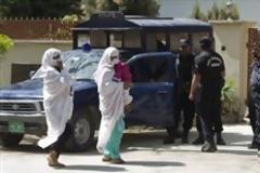 ΦΥΛΑΚΙΖΕΤΑΙ Η ΟΙΚΟΓΕΝΕΙΑ ΤΟΥ ΜΠΙΝ ΛΑΝΤΕΝ ΓΙΑ ΠΑΡΑΝΟΜΗ ΔΙΑΜΟΝΗ ΣΤΟ ΠΑΚΙΣΤΑΝ