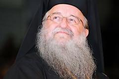 Ευχές και... αιχμές από τον Μητροπολίτη Άνθιμο (VIDEO)