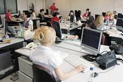 Ετοιμάζουν γραπτά τεστ για τους δημοσίους υπαλλήλους