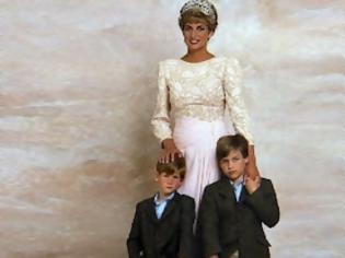Φωτογραφία για Πριγκίπισσα Νταϊάνα: Φωτογραφίες με τους γιους της για πρώτη φορά στη δημοσιότητα