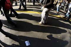 Να απαγορεύονται οι διαδηλώσεις ζητά ο Καμίνης
