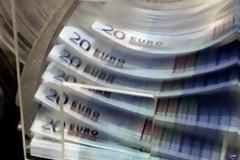 Αύξηση 3,3% στα προ επιστροφών φόρων