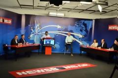 Πρεμιέρα με αποκαλύψεις από τον Κώστα Χαρδαβέλλα