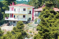 Οι πρώτοι χάρτες με τα αυθαίρετα
