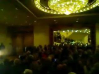 Φωτογραφία για Εντυπωσιακότατη σε όγκο η εκδήλωση του Νικήτα Κακλαμάνη στο Κάραβελ (Βίντεο)