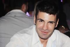 Ποιος χρωστάει λεφτά στον Παναγιώτη Πετράκη;