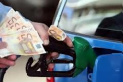 ΑΓΓΙΞΕ ΤΑ 2 ΕΥΡΩ Η ΤΙΜΗ ΤΗΣ ΒΕΝΖΙΝΗΣ