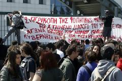Κανονικά μέχρι τον Ιούλιο η χρηματοδότηση των ΑΕΙ