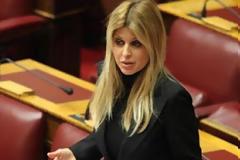 Έ. Ράπτη: Αποκάλυψε την αλήθεια για τη φημολογούμενη σχέση της (video)
