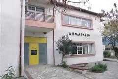 Έλλειμμα 300 εκατ. ευρώ σε Δήμους και Περιφέρειες