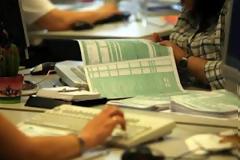 Σπείρα πωλούσε πλαστά φορολογικά στοιχεία σ'επαγγελματίας για να πάρουν επιστροφή Φ.Π.Α.!