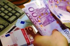 Του Αγίου... ποτέ, οι εκκρεμείς επιστροφές ΦΠΑ στις επιχειρήσεις
