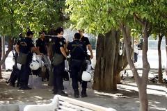 Πλατεία Συντάγματος πριν απο λίγο - Αυτοκτόνησε άλλος ένας συμπολίτης μας