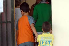 Έκθεση- σοκ της UNICEF για τα παιδιά που μεγαλώνουν στην Ελλάδα της κρίσης