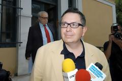 Τρέξτε να διώξετε τους ξένους πριν μας διώξουν οι Ευρωπαίοι από τη χώρα μας