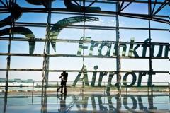Κανένα αεροπλάνο στο νυχτερινό ουρανό της Φρανκφούρτης