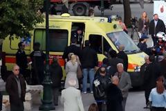 Η ΝΕΟΛΑΙΑ ΤΟΥ ΣΥΝ ΓΙΑ ΤΗΝ ΑΥΤΟΚΤΟΝΙΑ ΤΟΥ 77ΧΡΟΝΟΥ