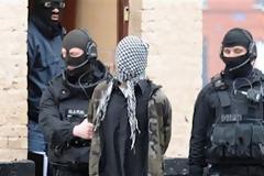ΝΕΕΣ ΣΥΛΛΗΨΕΙΣ ΙΣΛΑΜΙΣΤΩΝ ΣΤΗ ΓΑΛΛΙΑ