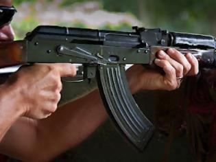 Φωτογραφία για Ψάχνουν 8 άτομα για το οπλοστάσιο στη Λούτσα