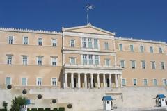 Δικομματικές ακρότητες...