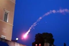 ΕΚΤΑΚΤΟ: Δακρυγόνα στο Σύνταγμα